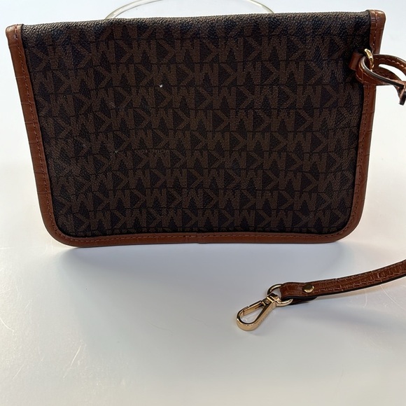 Michael Kors Coated Canvas Logo Clutch - Picture 4 of 8